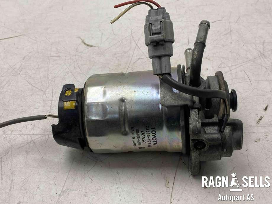 Dieselfilterholder til Toyota Land Cruiser 150 2014-->> (Fase 2)  (186100-6830|)
