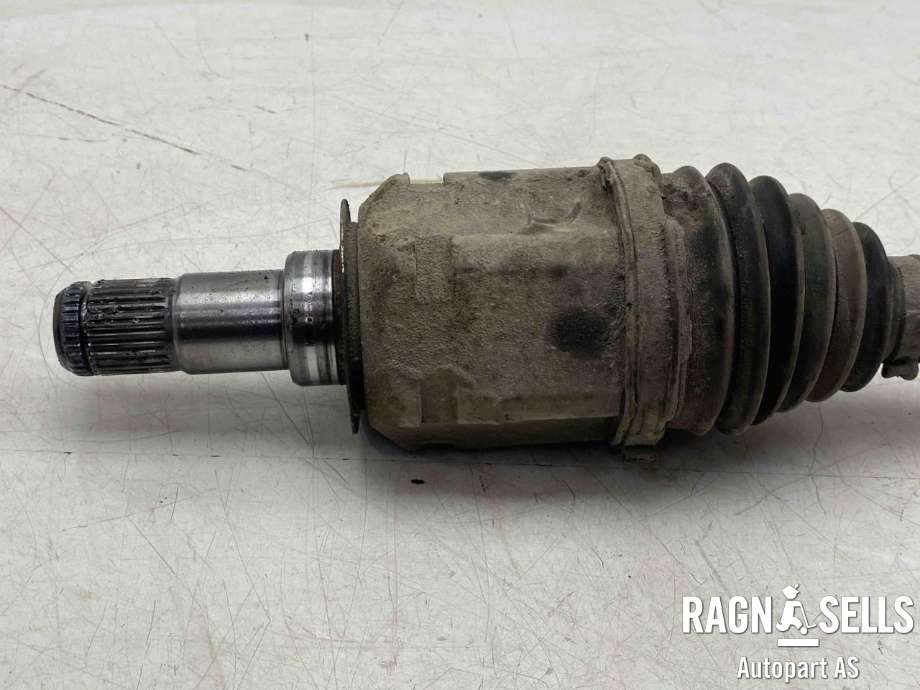 Drivaksel høyre foran, diesel/automat til Toyota Land Cruiser 150 2014-->> (Fase 2)  (4343060082|4343060083|0111GRJ150)