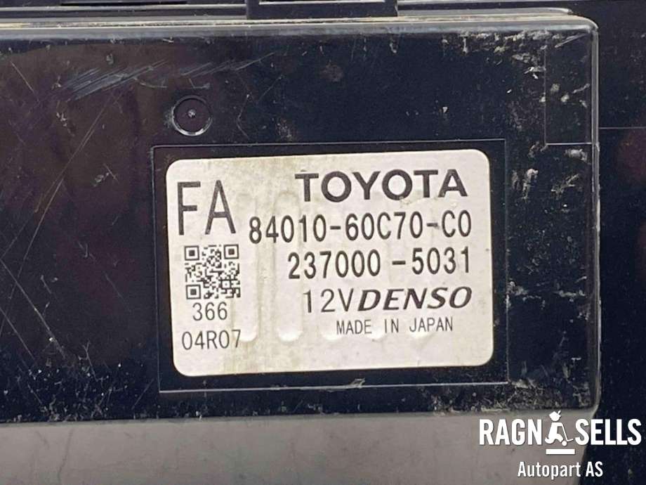 Varmeapparat betjening til Toyota Land Cruiser 150 2014-->> (Fase 2)  (8401060C70C0|)
