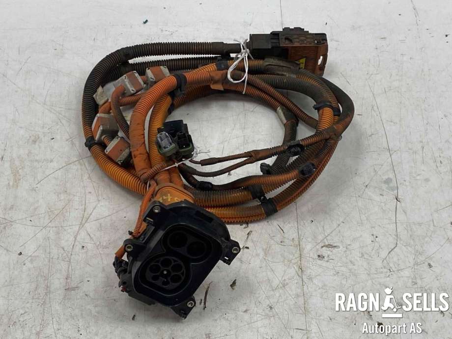 Batterilader inntak/luke til Peugeot e-2008, 2019-->>  