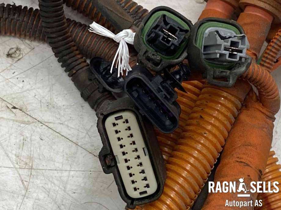Batterilader inntak/luke til Peugeot e-2008 2019-->>  