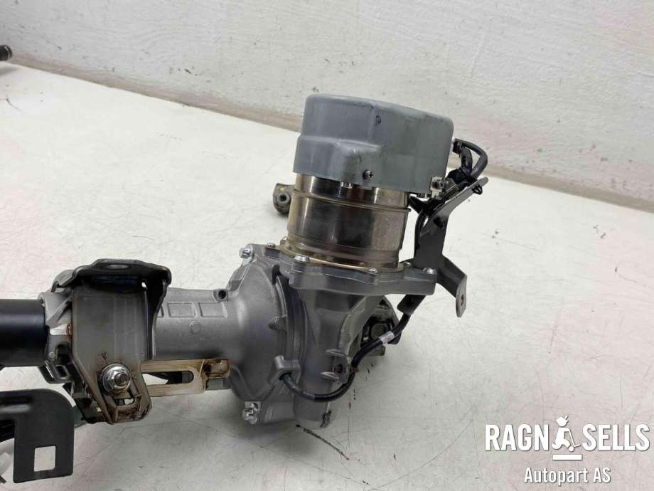 Rattaksel elektrisk servo til Toyota Yaris Cross (SUV) 2021-->>  (4520A0D740|)