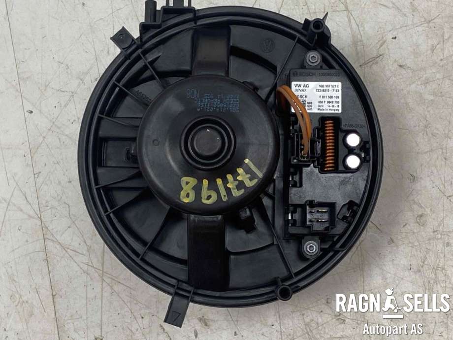 Varmeapparat motor til VW Golf Sportsvan 2014-2018  (CZ|5Q1 819 021 A|)