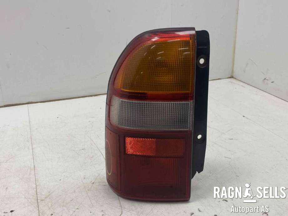 Baklykt venstre til Suzuki Grand Vitara, XL-7 2001-2007
