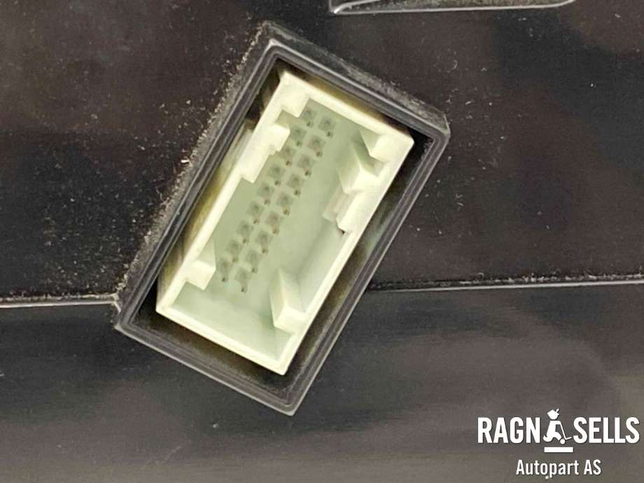 Instrumentpanel til Peugeot Expert 2016-->> (Type III)  (98 239 607 80|)