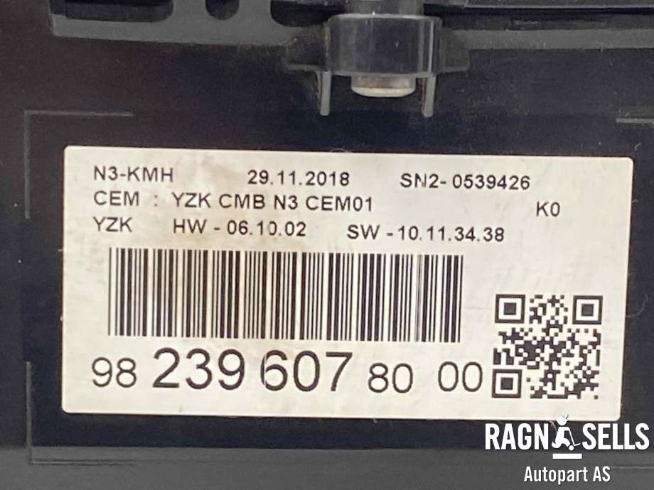 Instrumentpanel til Peugeot Expert 2016-->> (Type III)  (98 239 607 80|)