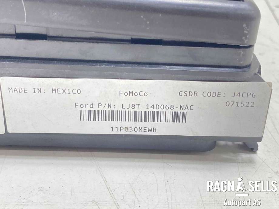 Sikringsboks til Ford Mustang Mach-e 2020-->> (LJ8T-14D068-NAC|)