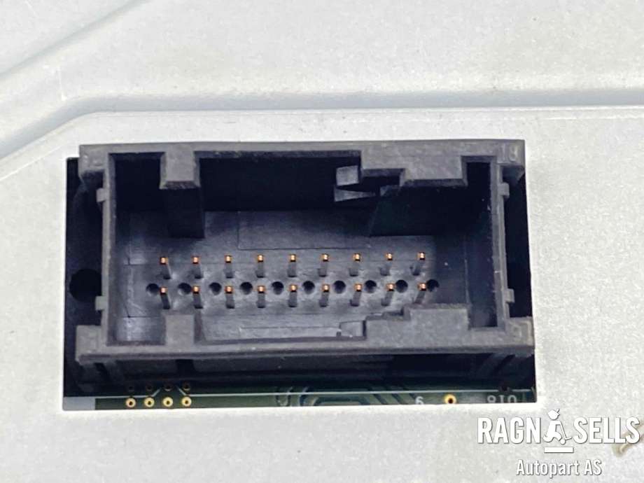 Instrumentpanel til Tesla Model S 2013-2016 (Fase 1)  (1447934-61-B|1118894-00-A|)