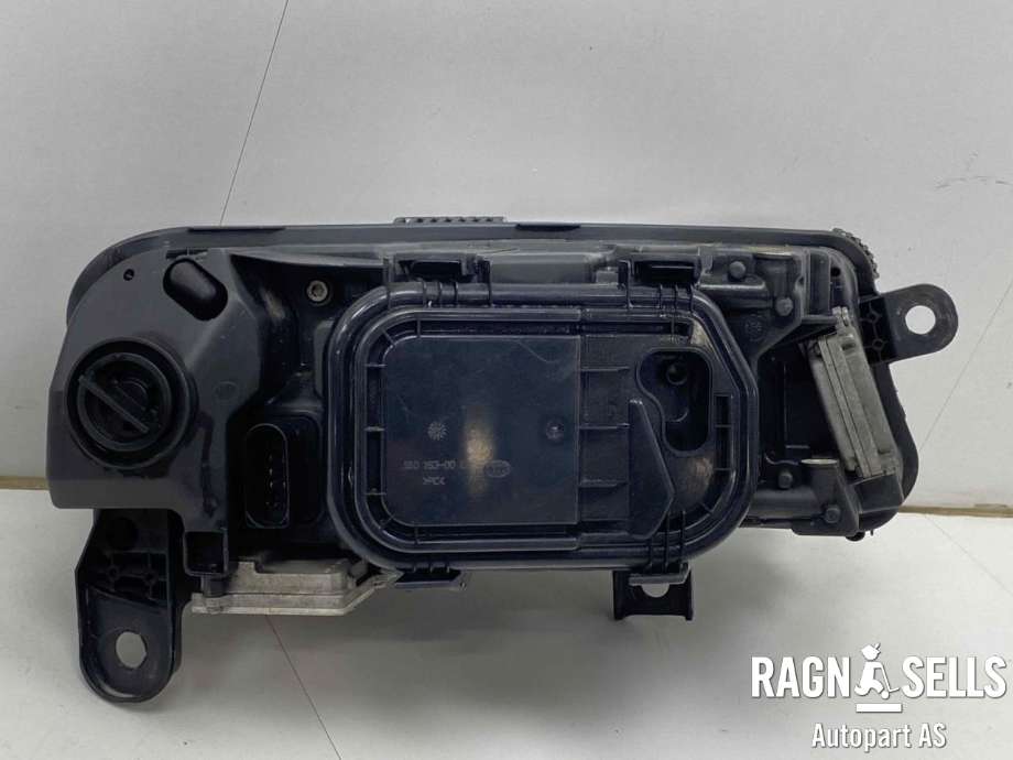 Frontlykt venstre xenon til Audi A6 2005-2008 (Type III, Fase 1) (C6) (C6) (5DF 008 704 10|)
