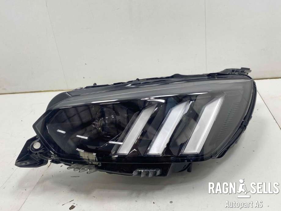 Frontlykt venstre full-LED til Peugeot e-208, 2019-->>  (16 562 386 80)