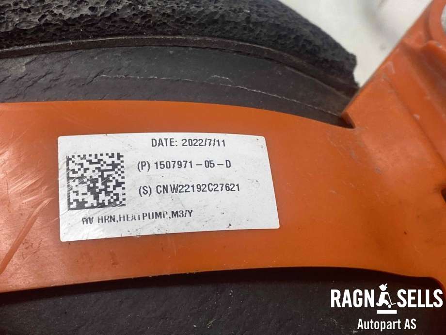 Aircondition kompressor elbil til Tesla Model Y 2021-2024 (Type I)  (1507971 05 D|1501256-00-M|)