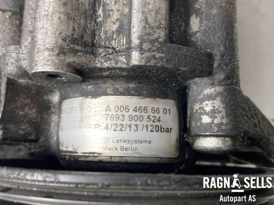 Servo pumpe mekanisk til Mercedes Sprinter 2013-2018 (Fase 2) (906) (906) (ZF|A 003 466 93 01|)