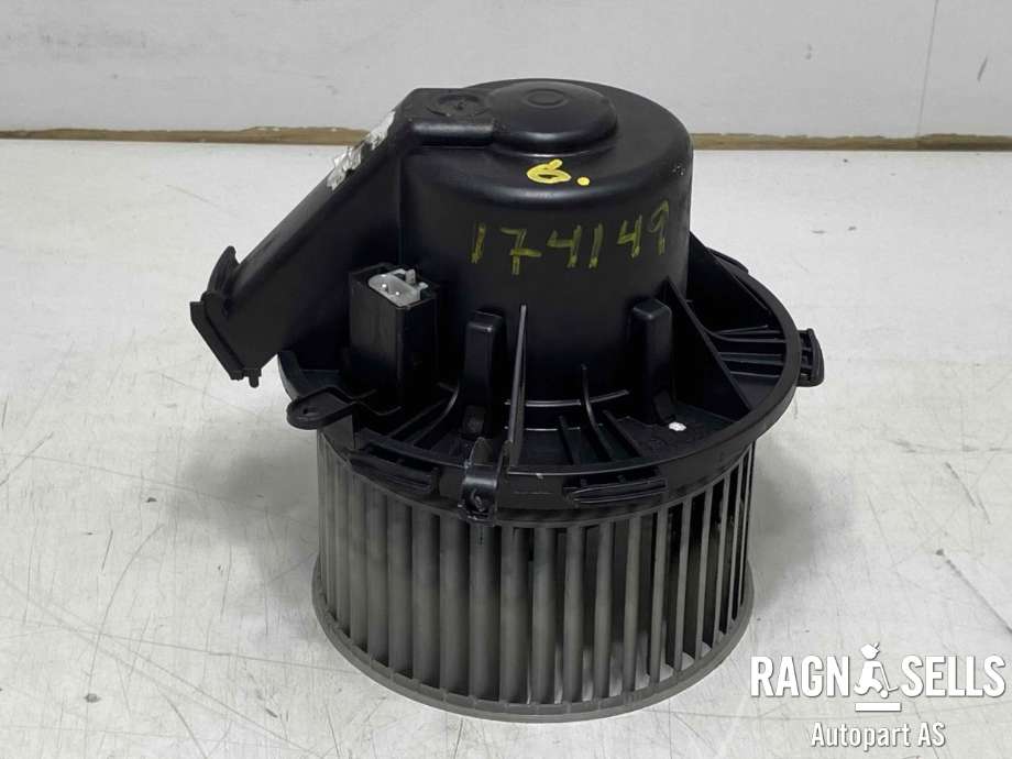 Varmeapparat motor til Mercedes Sprinter, 2013-2018 (Fase 2) (906) (906) (BEHR|A 000 835 61 07)
