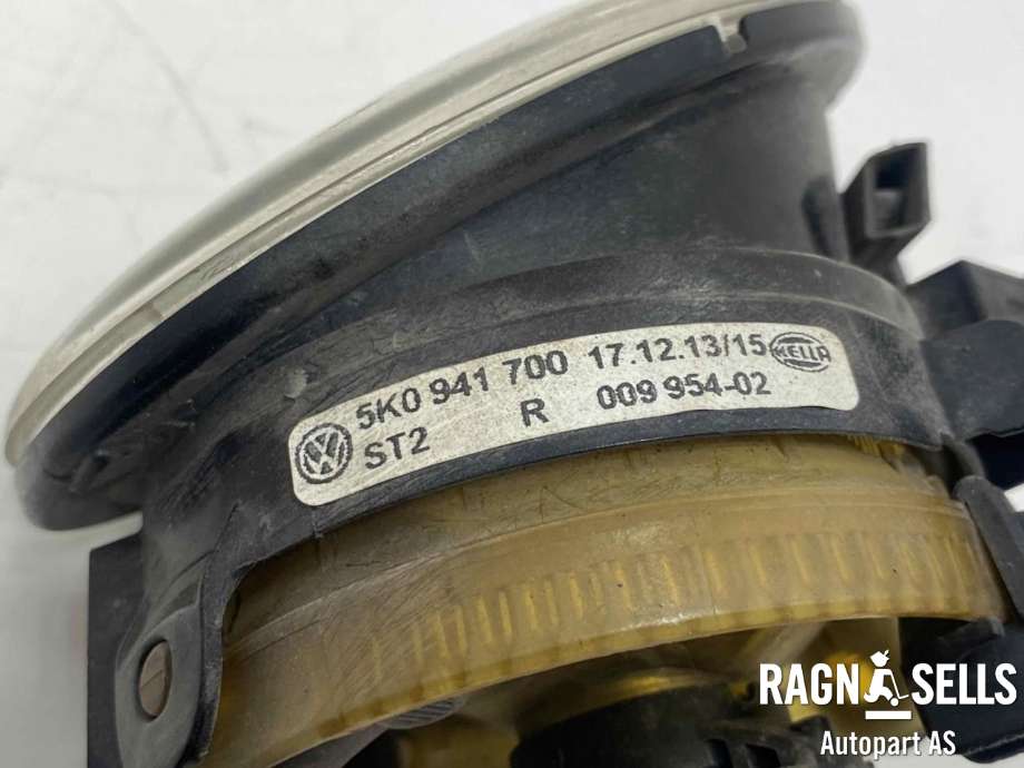 Tåkelykt høyre foran til VW Caddy 2010-2015 (Type III, Fase 2)  (5K0 941 700 F|)