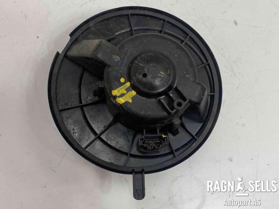 Varmeapparat motor til VW Caddy 2010-2015 (Type III, Fase 2)  (VALEO|1K1 819 015 E|)