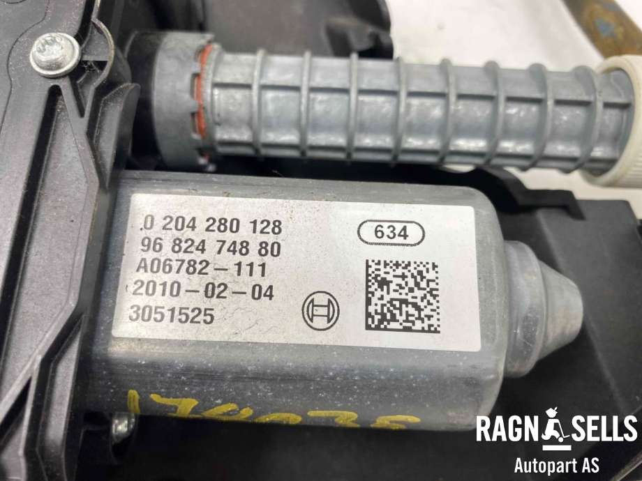 Bryter elektrisk håndbrekk/parkbrems til Peugeot 5008 2010-2017 (Type I)  (0 204 280 099|)