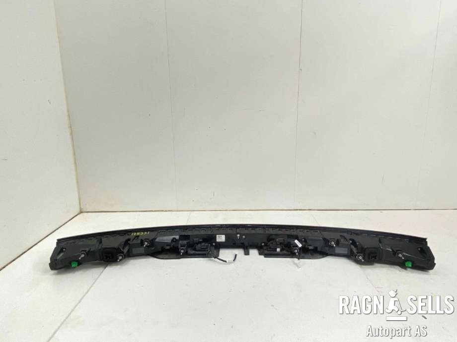 Baklykt midtre til Nissan Ariya 2022-->>  (26550 5MS2A|)