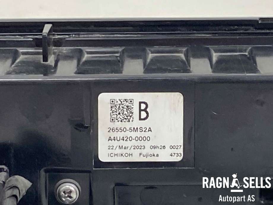 Baklykt midtre til Nissan Ariya 2022-->>  (26550 5MS2A|)
