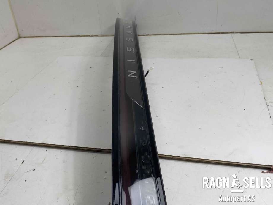Baklykt midtre til Nissan Ariya 2022-->>  (26550 5MS2A|)