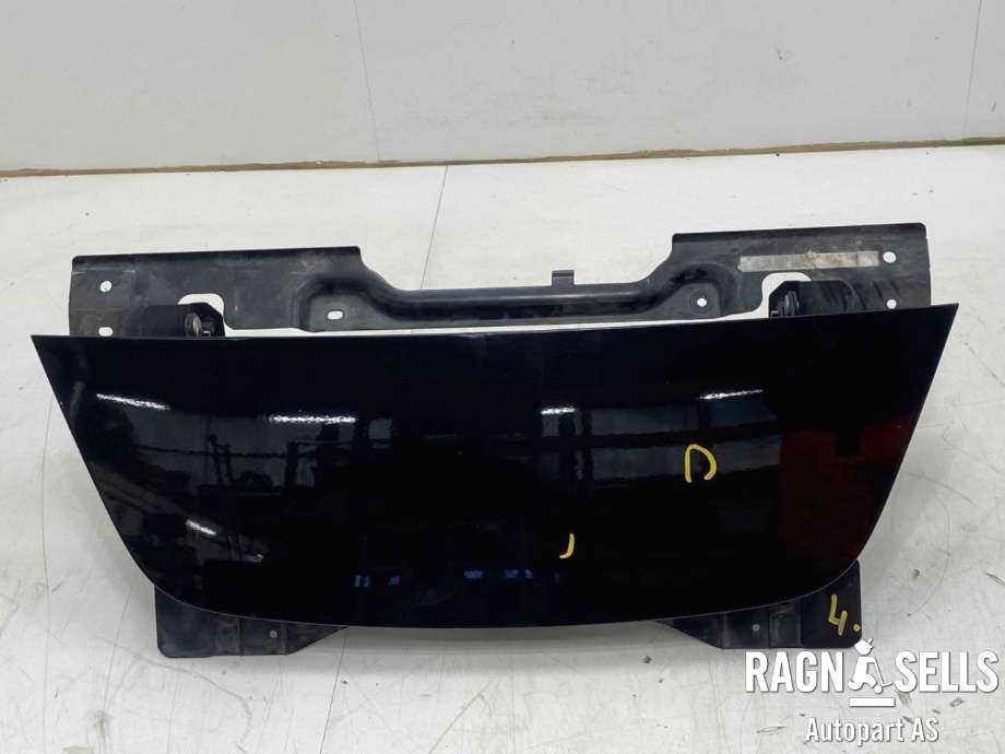 Batterilader inntak/luke til Nissan Leaf, 2018-->> (Type II)  (657015SH5B)