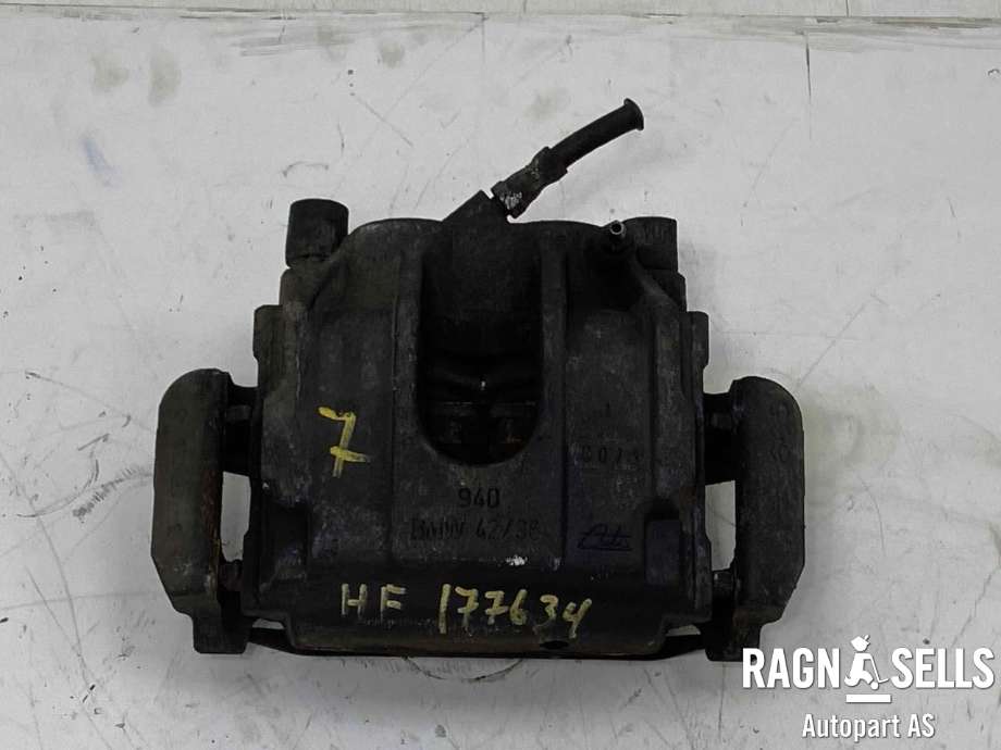 Bremsecaliper høyre foran til BMW X5, 2000-2006 (E53) (E53) (34 11 6 773 132)
