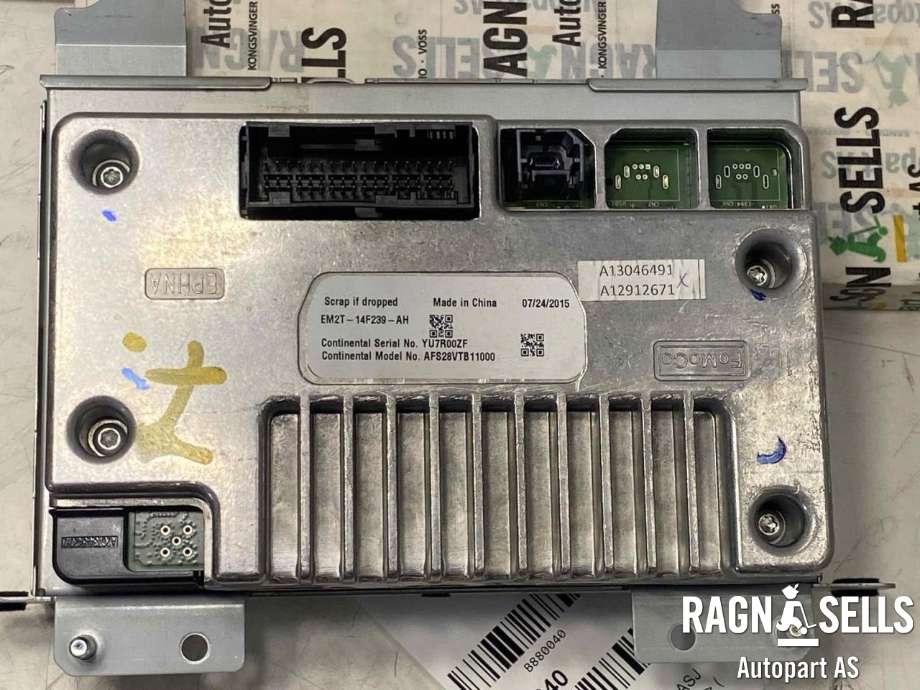 Bilstereo navigasjon skjerm til Ford S-Max 2015-->> (Type II)  (EM2T-18B955-FD|5348015|)