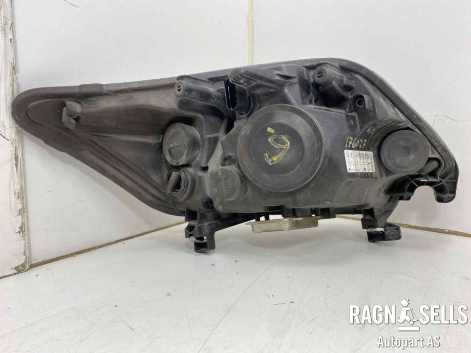 Frontlykt venstre xenon til Ford Kuga 2008-2012 (Type I)  (BV41 13D155 AA|)