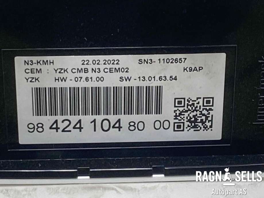 Instrumentpanel til Peugeot Partner 2019-->> (Type III)  (9842410480|)