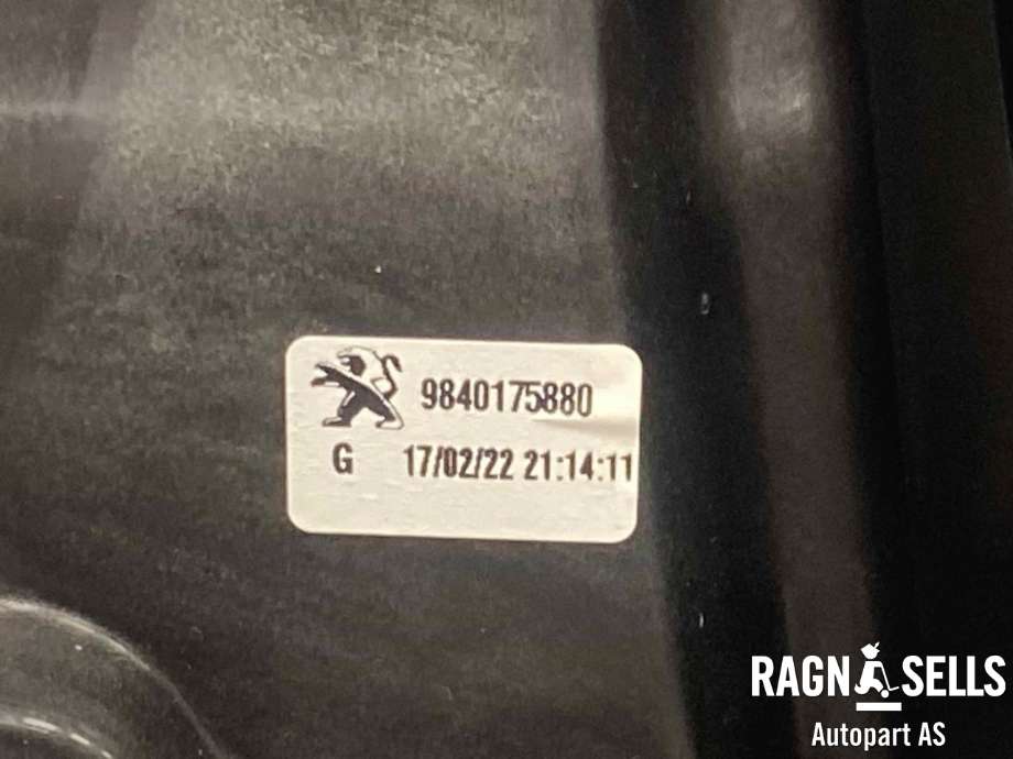 Dør venstre foran til Peugeot Partner 2019-->> (Type III)  (98 434 900 80|)