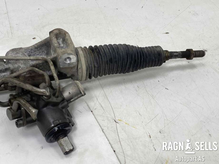 Tannstang til Audi Q5 2008-2012 (Type I, Fase 1)  (7 832 546 796|)