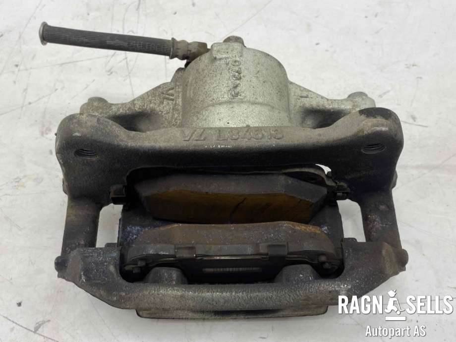 Bremsecaliper venstre foran til Toyota Yaris Cross (SUV) 2021-->>  (4775002490|)