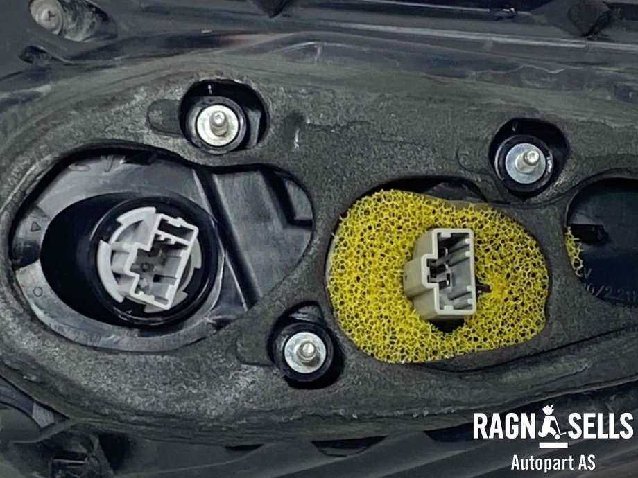 Baklykt venstre ytre til Mazda CX-5 2012-2017 (Type I)  