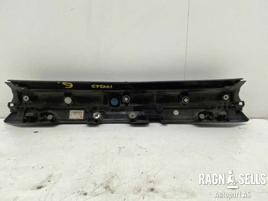 Lister til Toyota Yaris Cross (SUV) 2021-->>  (768010D760|)