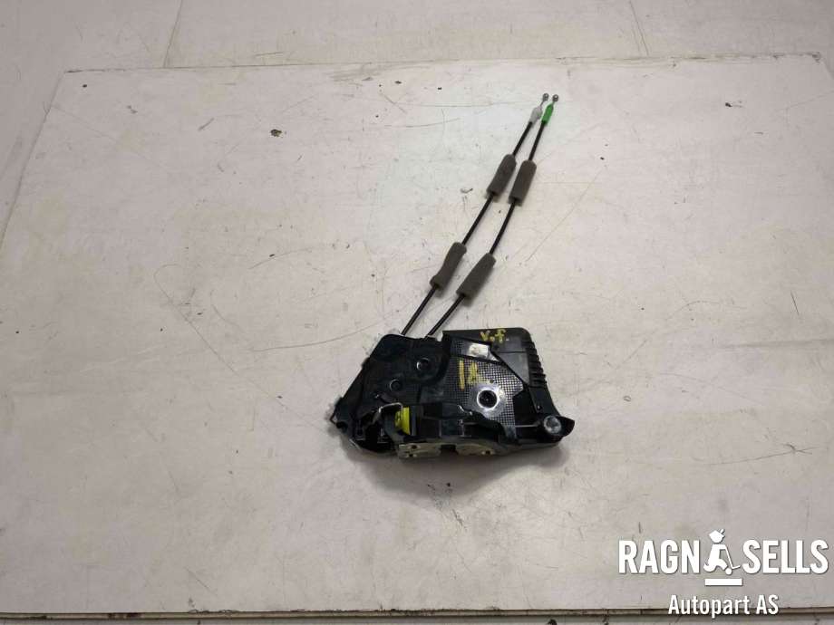 Låsekasse venstre foran til Toyota Yaris Cross (SUV) 2021-->>  (69060K0030|)