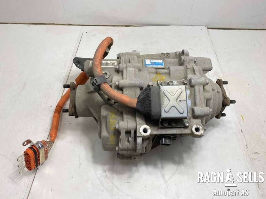 Motor elbil bak til Toyota Yaris Cross (SUV), 2021-->>  (G105052012)