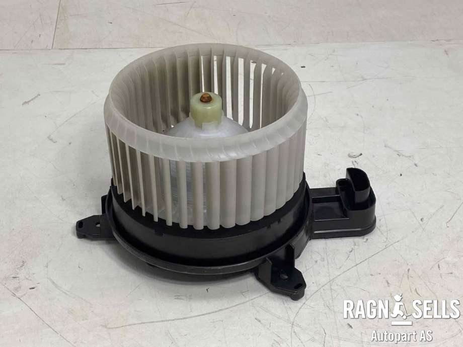 Varmeapparat motor til Toyota Yaris Cross (SUV) 2021-->>  (87103K0020|)