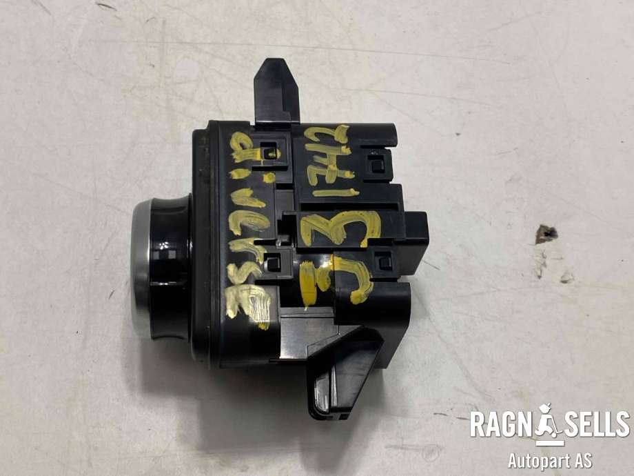Bryter diverse til Toyota Yaris Cross (SUV) 2021-->>  (849700D130|)
