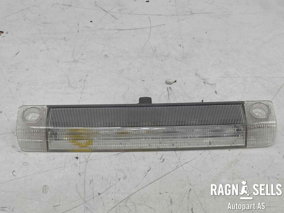 Baklykt midtre til Toyota Yaris Cross (SUV), 2021-->>  (8157048100)