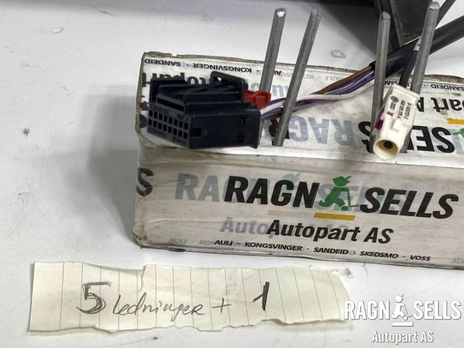 Speil venstre til VW Caddy 2010-2015 (Type III, Fase 2)  (2K5 857 507 AC|2K5 857 501 BH|)