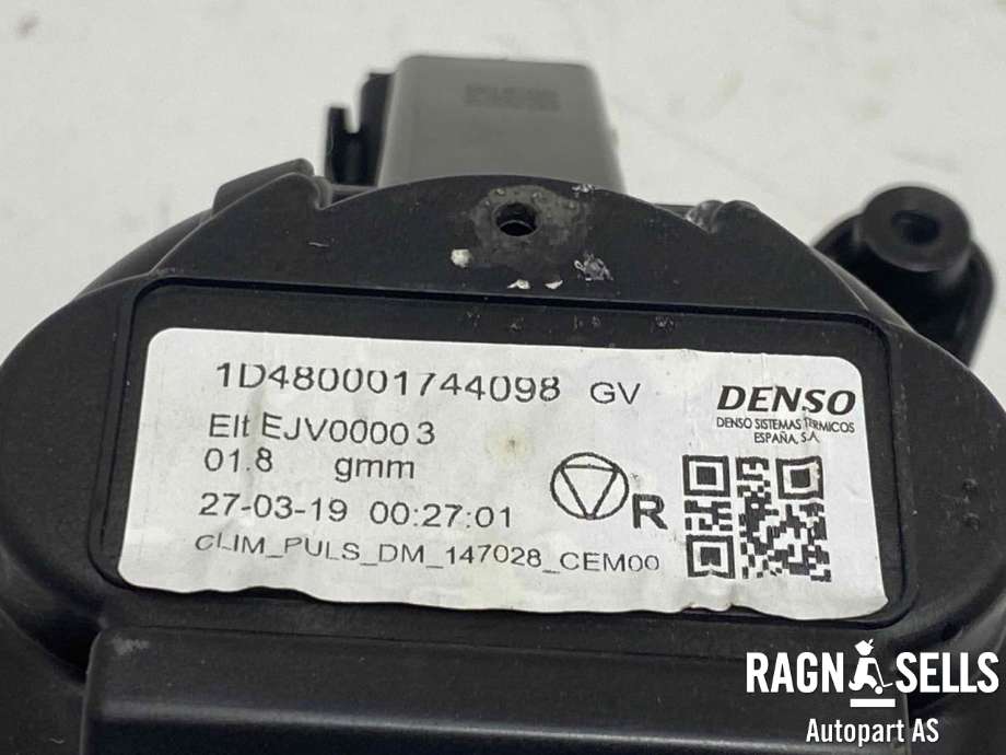 Varmeapparat motor til Opel Combo E 2019-->>  (DENSO|1D480001744098|)