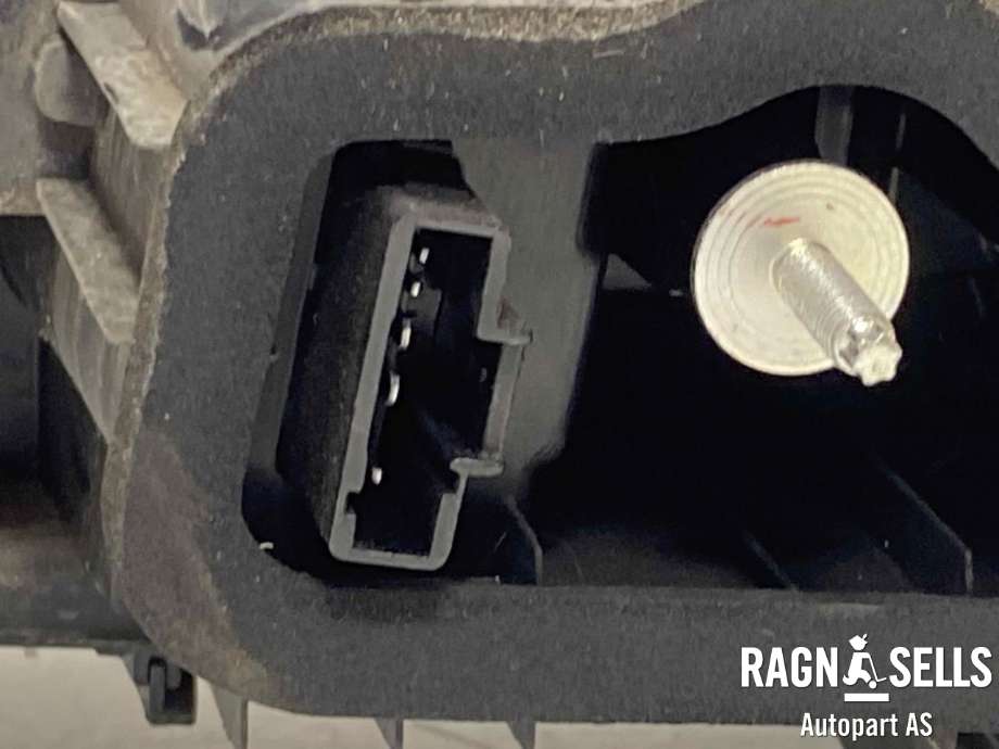 Baklykt venstre ytre til Opel Corsa-e 2019-->>  (9829317380|)