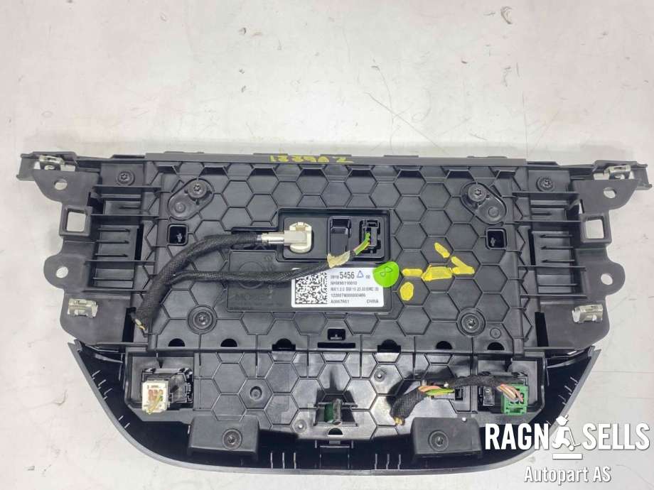 Bilstereo navigasjon skjerm til Opel Corsa-e 2019-->>  (39185456|)