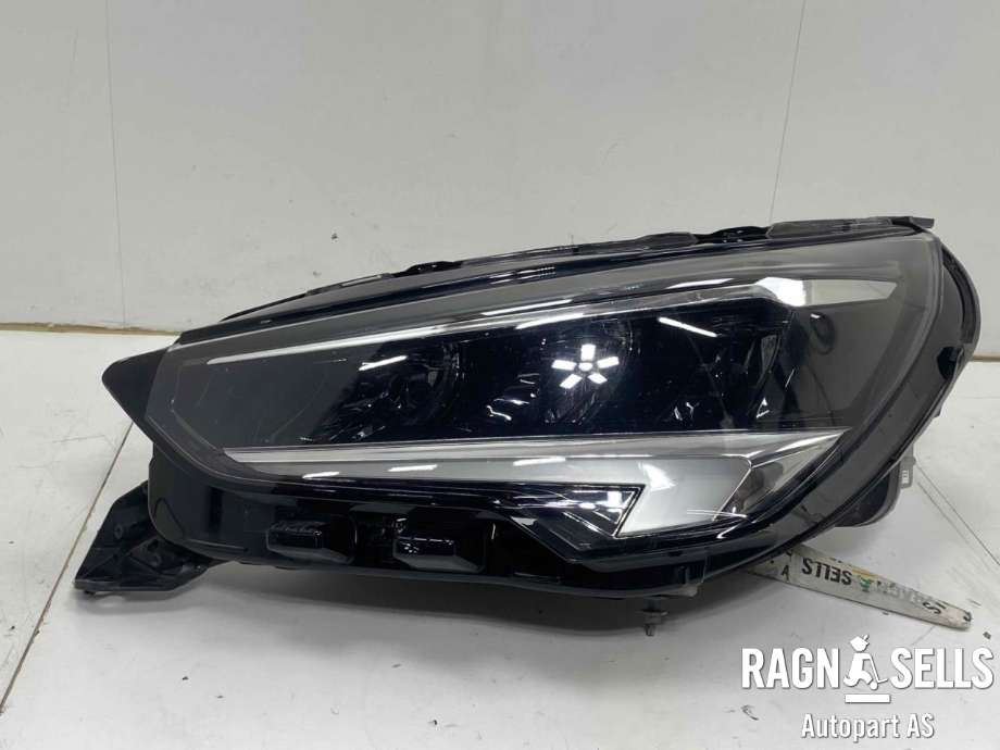 Frontlykt venstre full-LED til Opel Corsa-e, 2019-->>  (39162653)