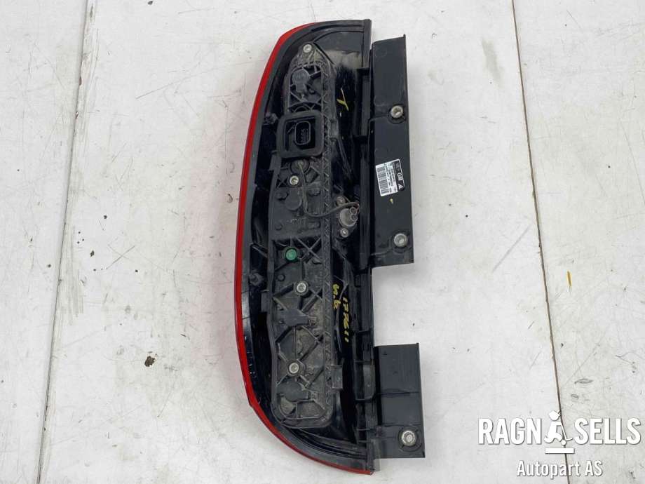 Baklykt høyre til Opel Combo D 2012-2018  (00519248430|02057099900010|)