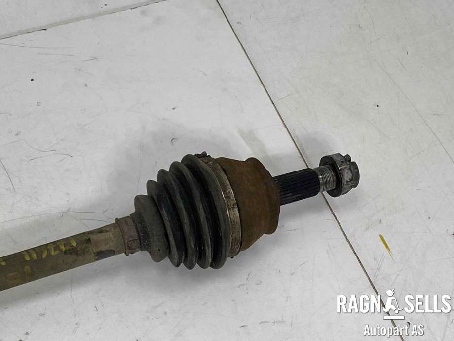 Drivaksel venstre foran, diesel/manuell til Opel Combo D 2012-2018 (22796270|95529513|)