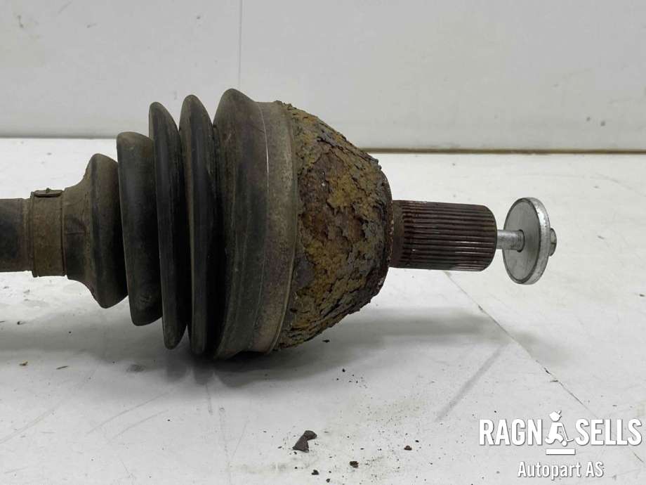 Drivaksel venstre foran, diesel/automat til Volvo V70 2007-2013 (Type III, Fase 1)