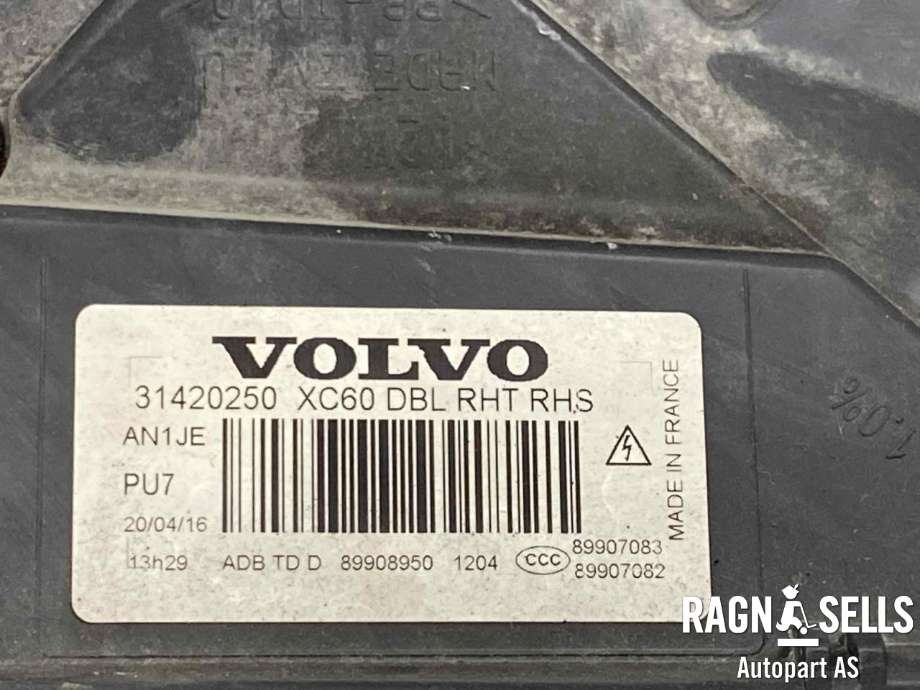Frontlykt høyre xenon til Volvo XC60 2014-2017 (Type I, Fase 2)  (31420250|)