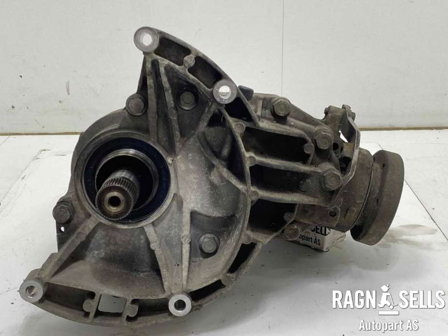 Kardang klokke foran til VW Transporter / Caravelle 2009-2015 (Fase 2) (T5) (T5) (0C1 409 506 C|0C1 409 505 N|)