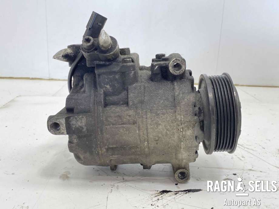 Aircondition kompressor til VW Transporter / Caravelle 2009-2015 (Fase 2) (T5) (T5) (7E0 820 803 D|6Q0820803K|)