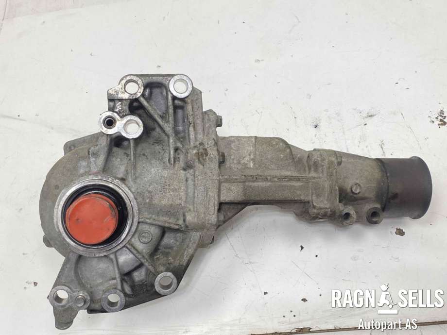 Kardang klokke foran til Mitsubishi Outlander 2012-2015 (Type III, Fase 1)  (3200A158|)